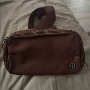 Lululemon belt bag 1L
